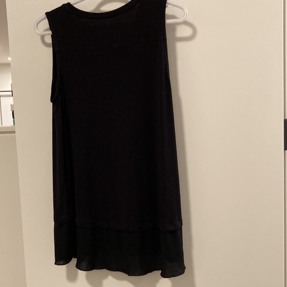 SOFT SURROUNDINGS TOP - Picture 9 of 9